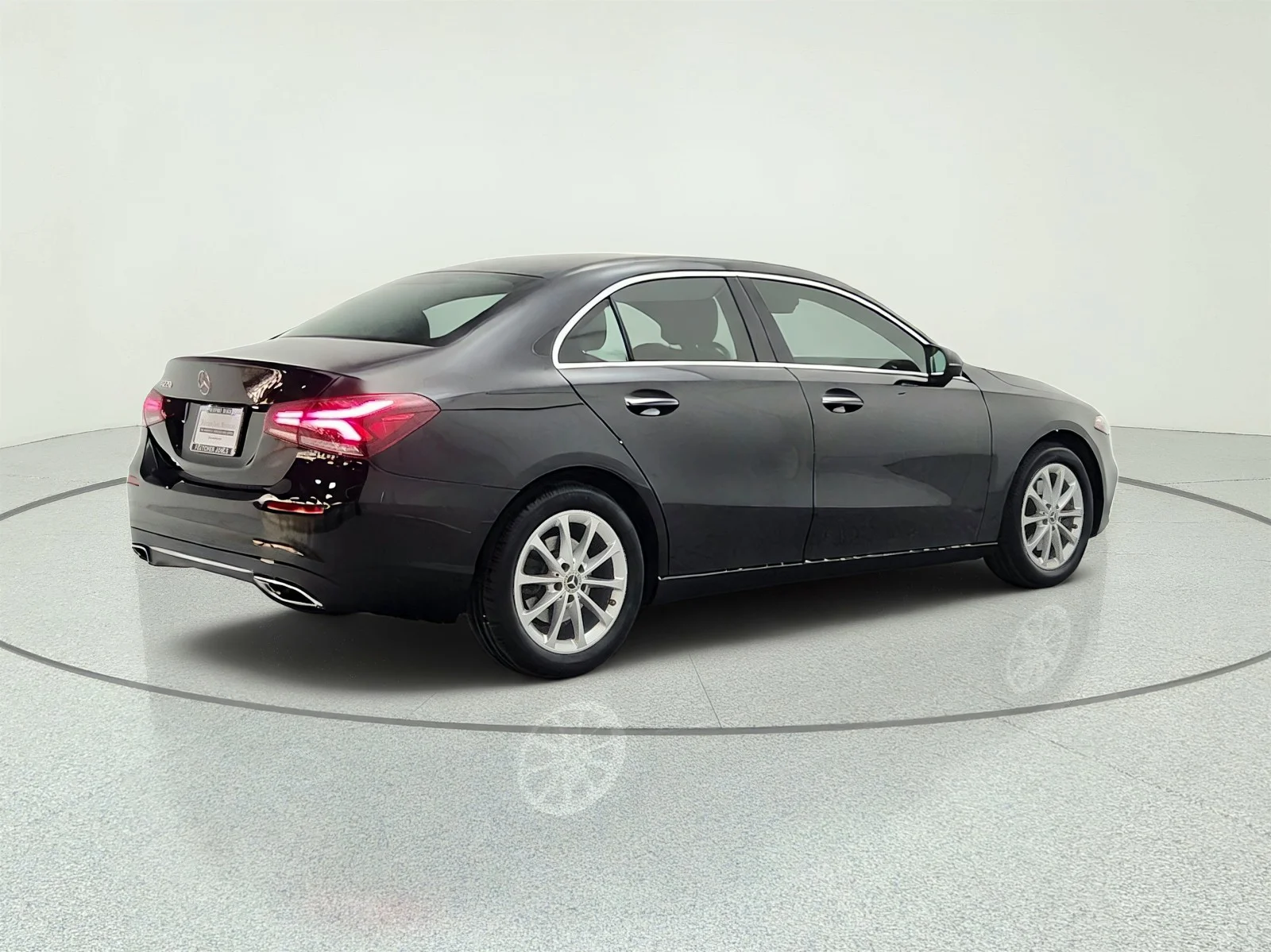 Used 2019 Night Black Mercedes-Benz A 220 Sedan image 5