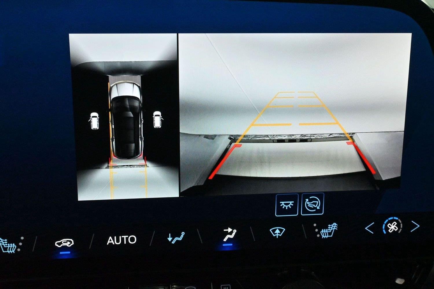 Used 2024 Summit White Chevrolet LT image 25