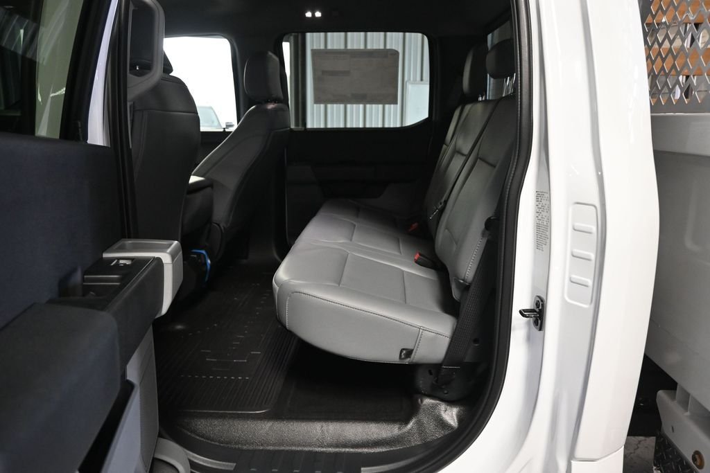 New 2026 Oxford White Ford XL image 18