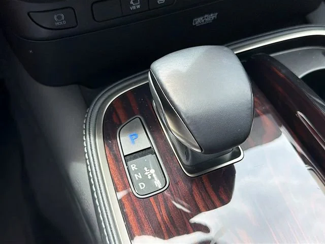 Certified Used 2024 Silver Lexus LS 500 image 28