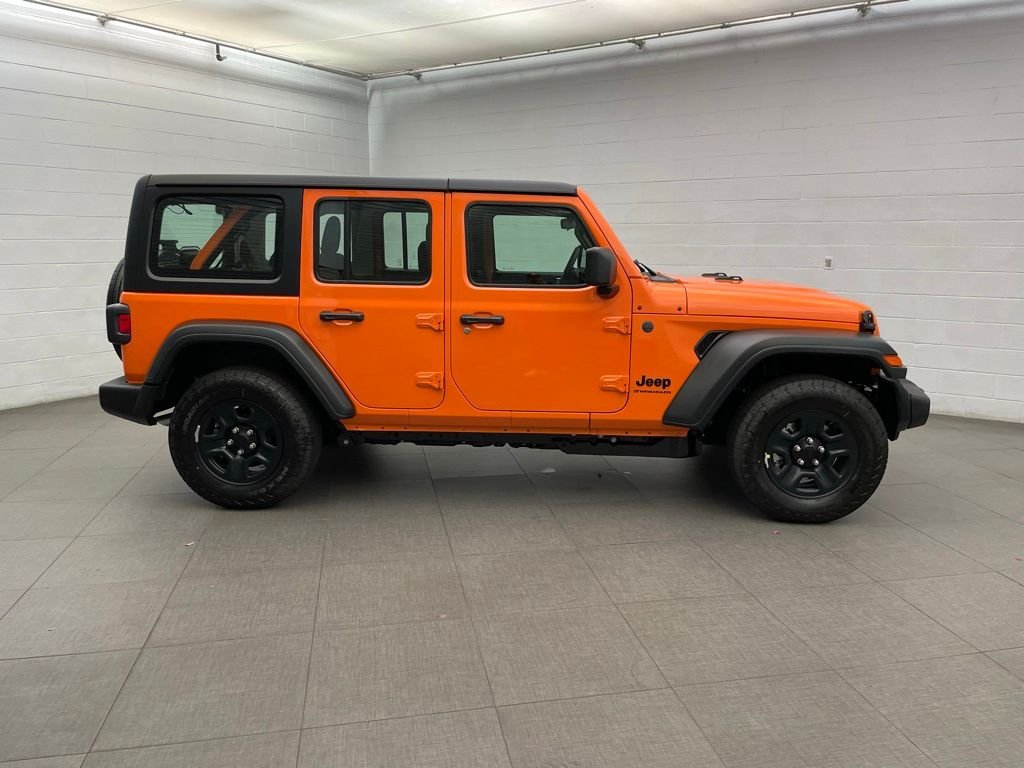 New 2026 Joose Exterior Paint Jeep Sport image 2