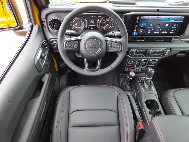 New 2026 Goldilocks Exterior Paint Jeep Rubicon X image 5