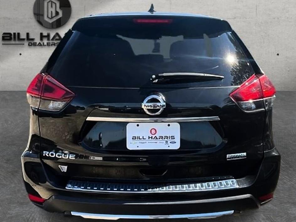 Used 2019 Black Nissan S image 6
