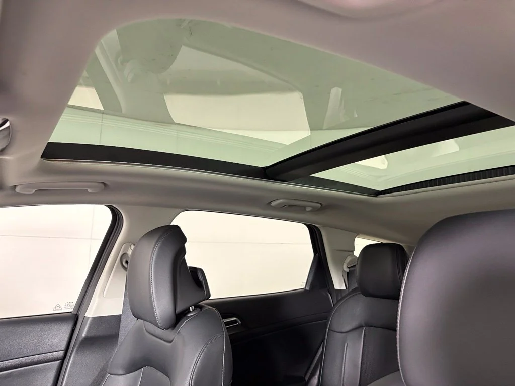 New 2027 Gravity Gray Kia EX image 19