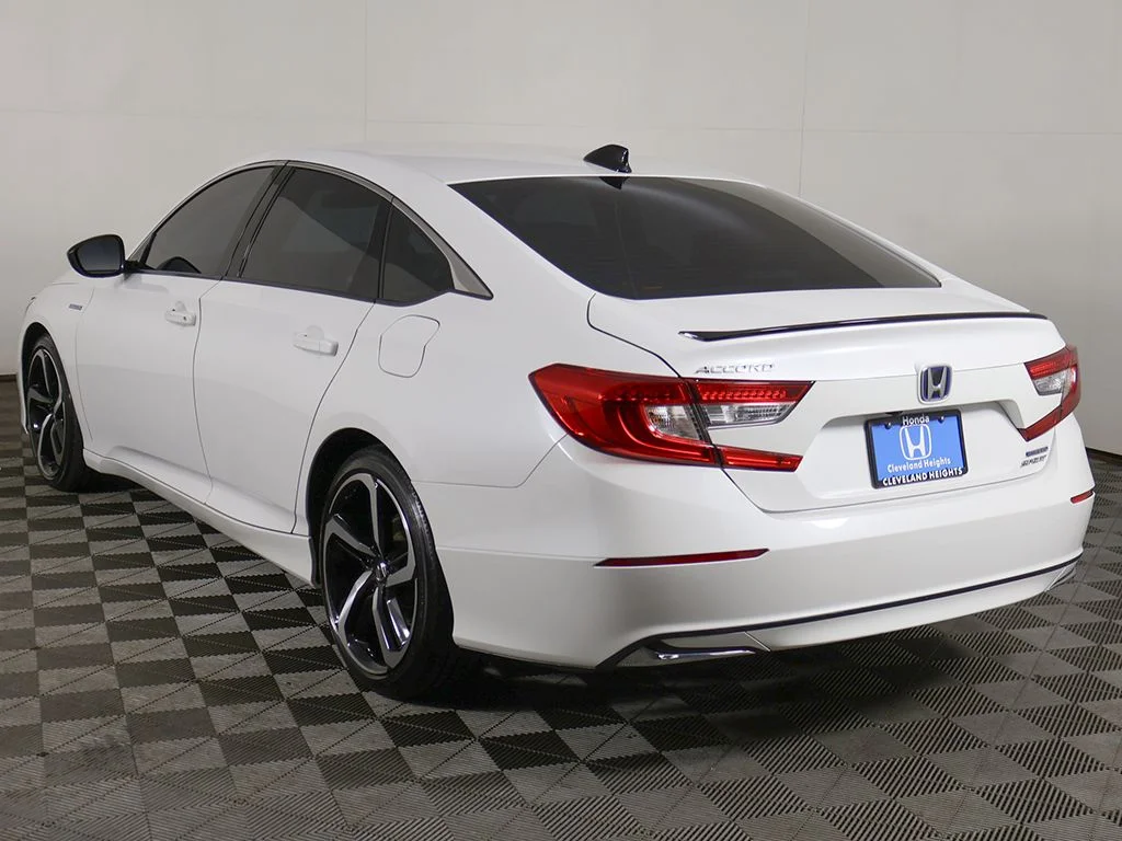Used 2022 Platinum White Honda Sport image 6