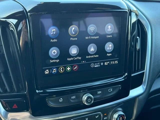 Used 2022 Mosaic Black Metallic Chevrolet LT Cloth image 17