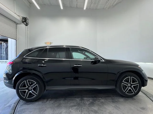 Certified Used 2026 Black Mercedes-Benz GLC 300 image 15