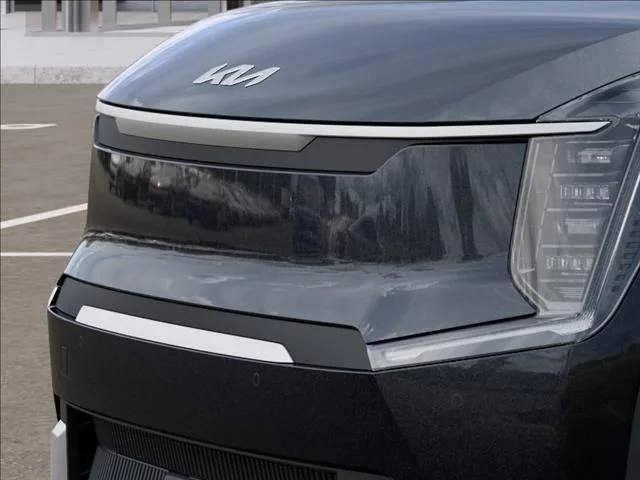 New 2026 Panthera Metal Kia Light Long Range RWD image 12