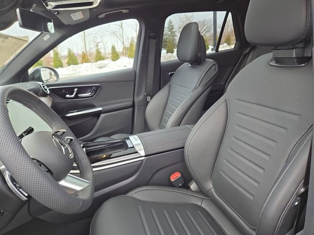 New 2026 Cirrus Silver Metallic Mercedes-Benz GLC300 image 24