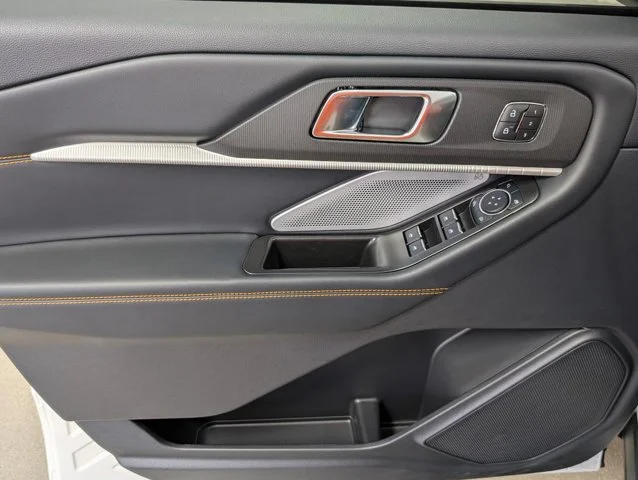 New 2026 Star White Metallic Tri-Coat Ford Tremor® image 42