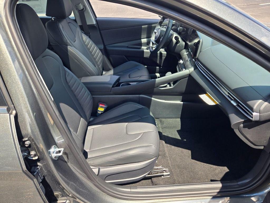 New 2026 Gray Hyundai Limited image 6