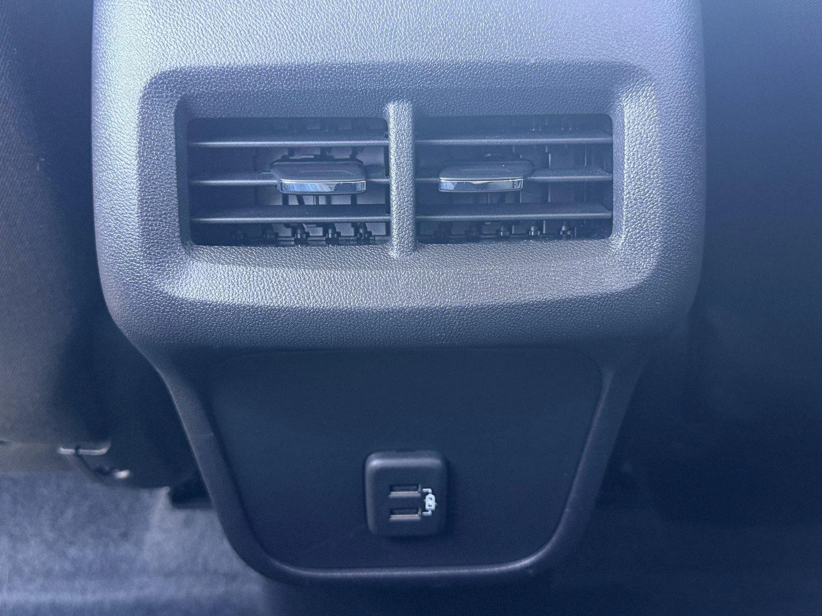 Used 2024 Summit White Chevrolet LT image 15