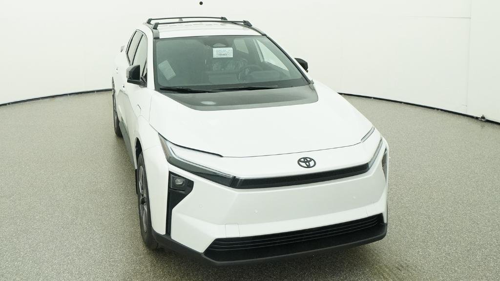 New 2026 Wind Chill Pearl Toyota XLE image 50