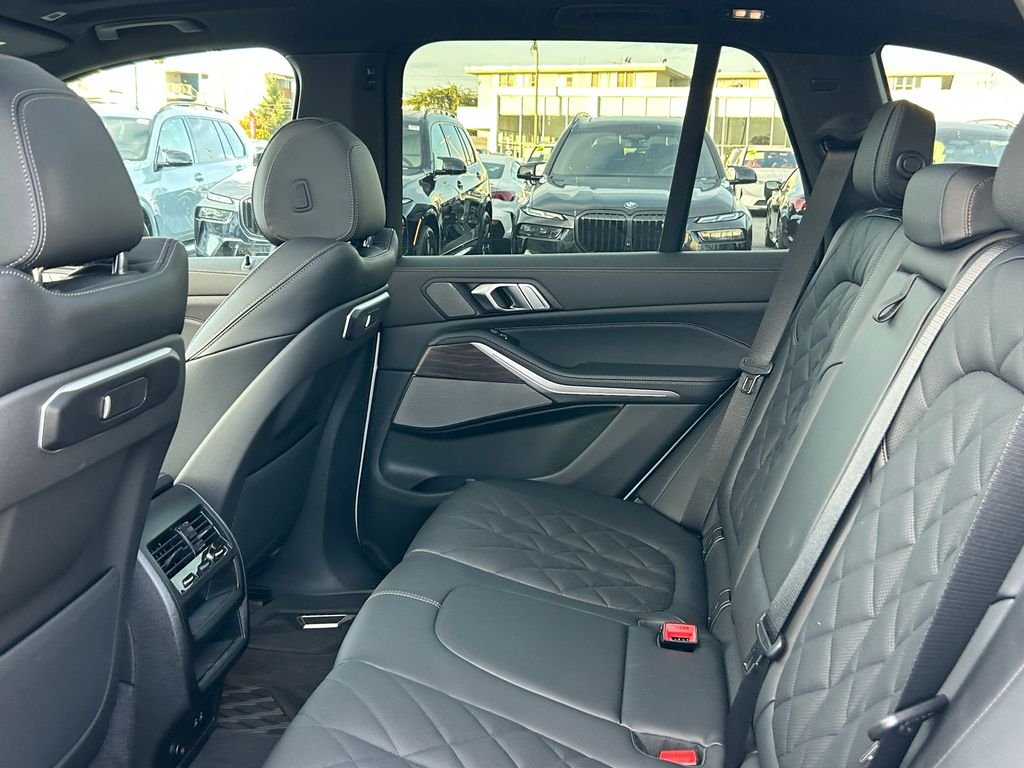 2026 BMW X5 50e - Photo 30