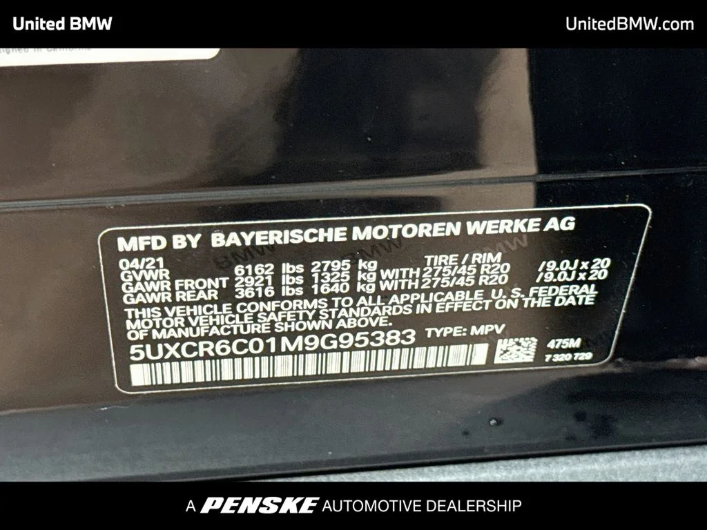 Used 2021 Black Sapphire Metallic BMW xDrive40i image 22