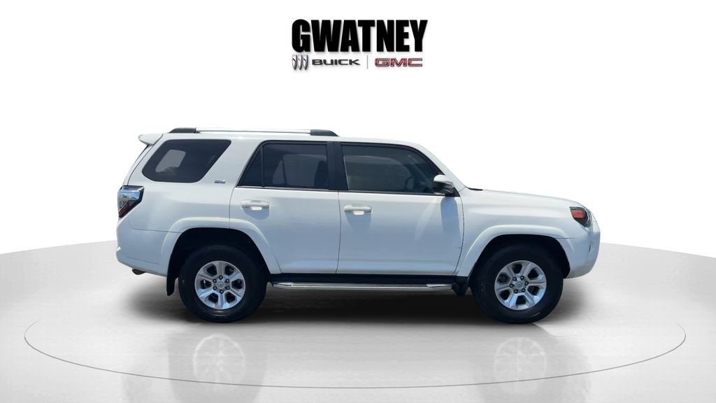 Used 2019 White Toyota SR5 image 4