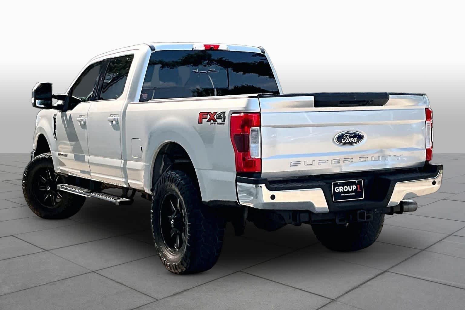 Used 2019 Ingot Silver Metallic Ford LARIAT image 10