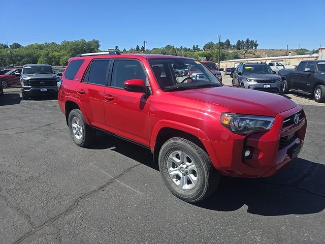 2022 Toyota 4Runner SR5