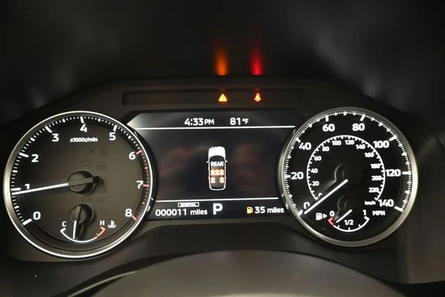 New 2026 White Mitsubishi ES 1.5T 2WD image 17