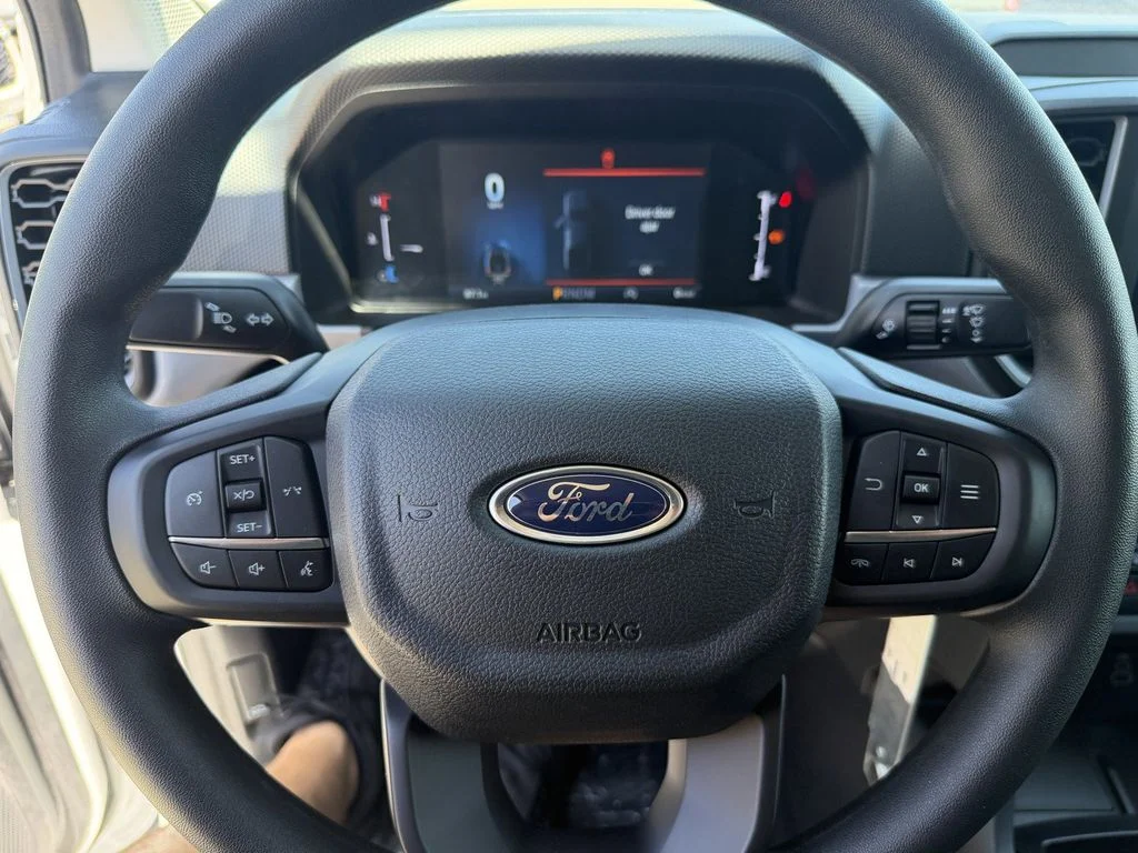 New 2025 Oxford White Ford XL image 26