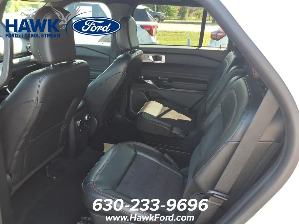Certified Used 2024 White Metallic Ford ST-Line image 27