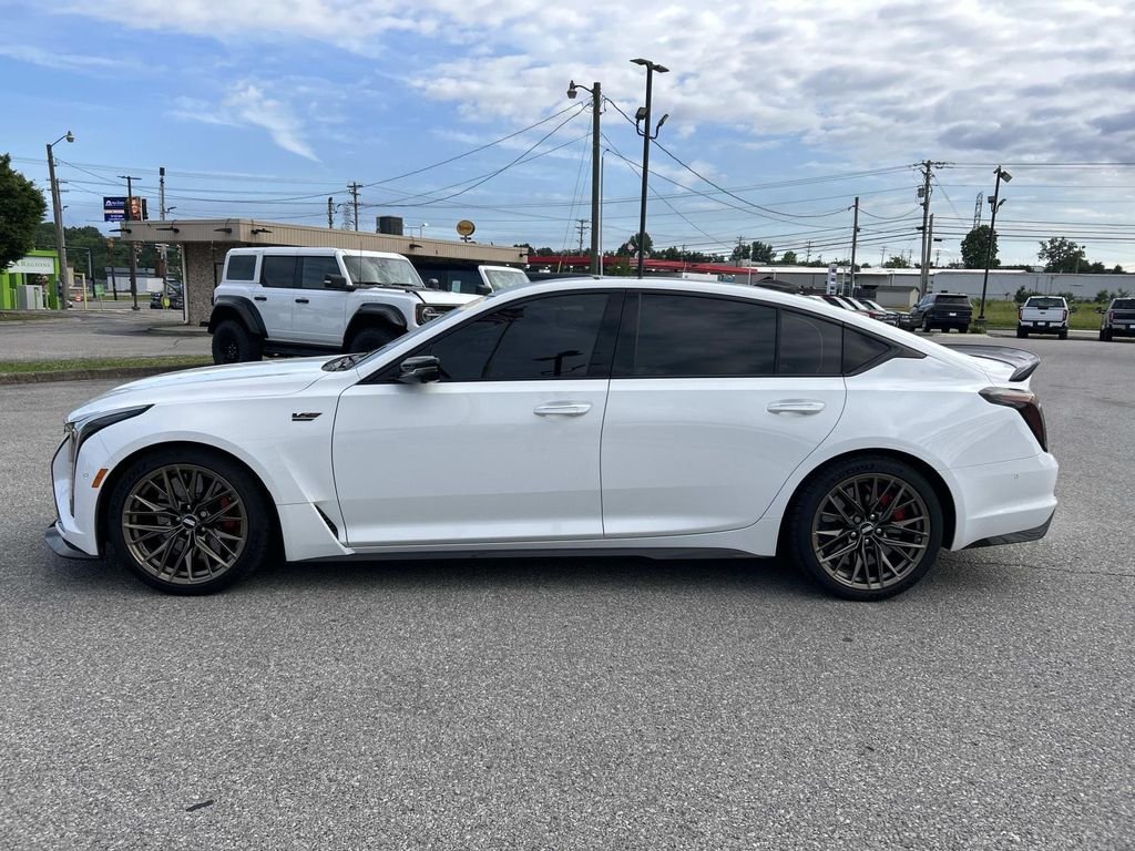 Used 2026 Summit White Cadillac V-Series image 7