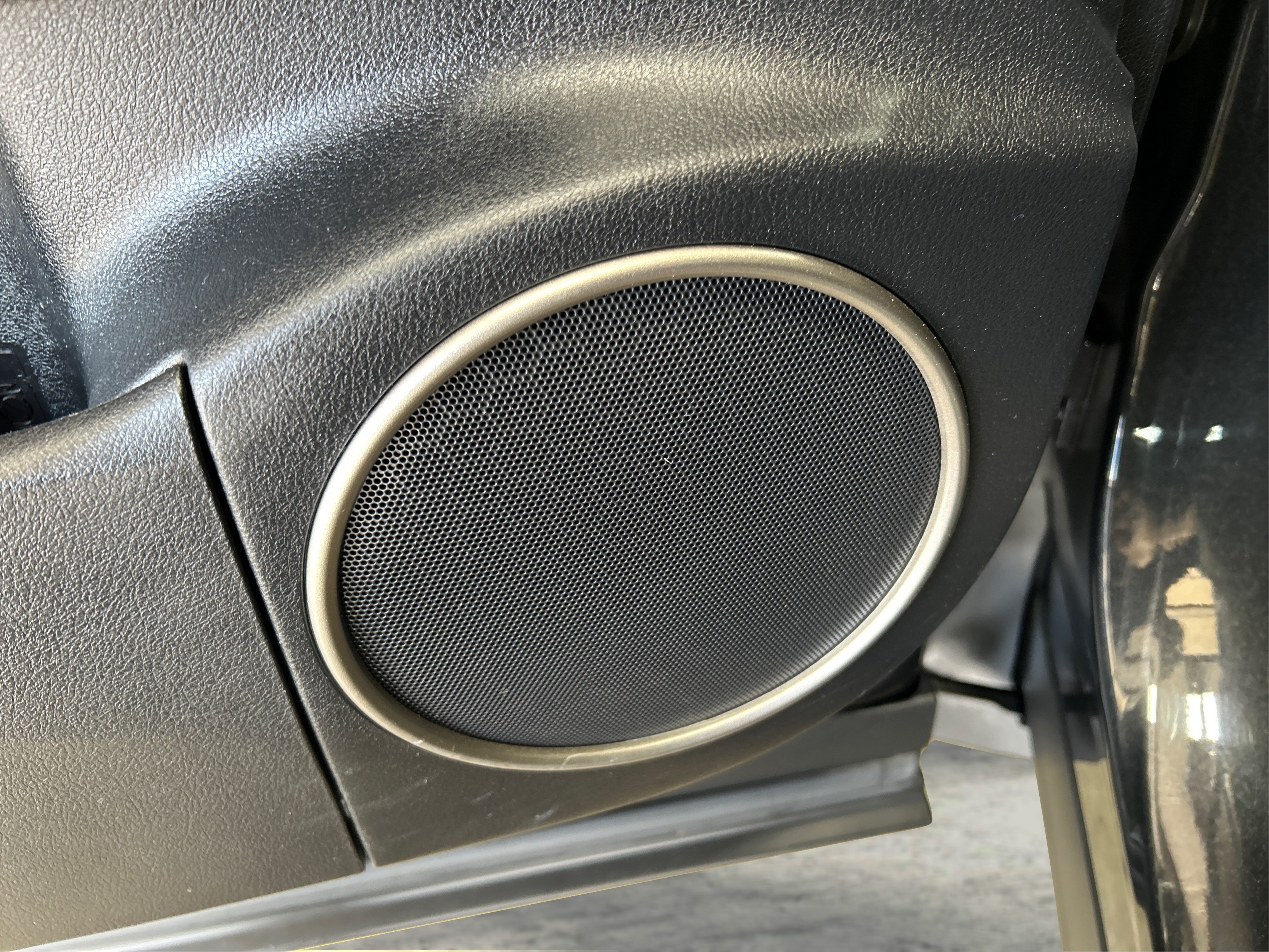 Used 2017  Lexus 350 image 30