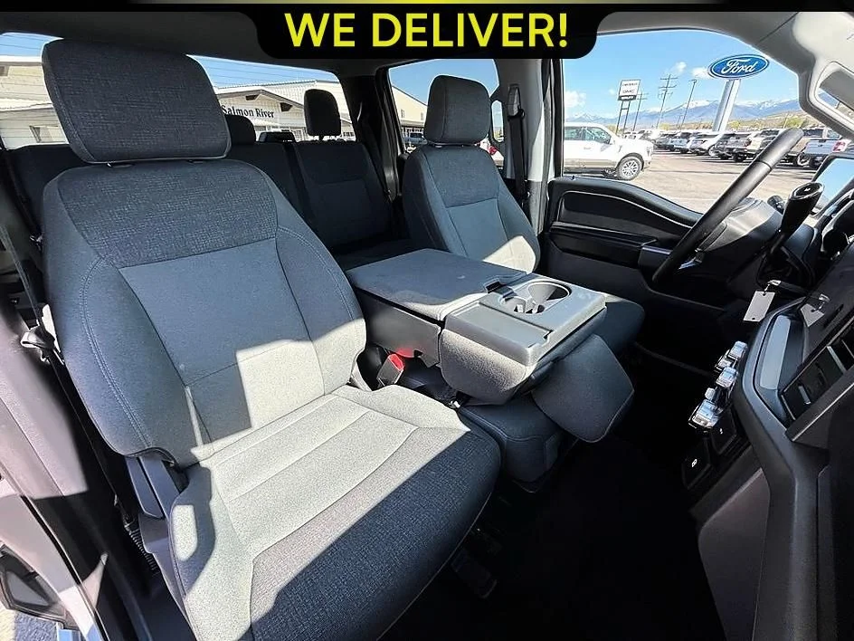 Used 2025 Silver Ford XLT image 20