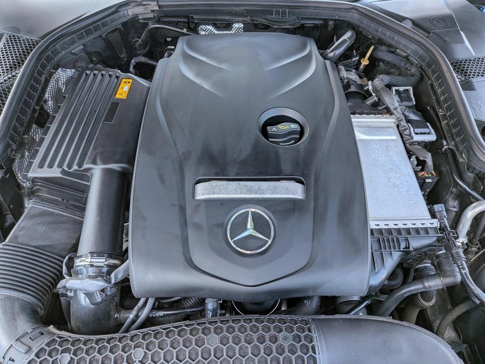 Used 2018 Dakota Brown Metallic Mercedes-Benz C 300 image 21