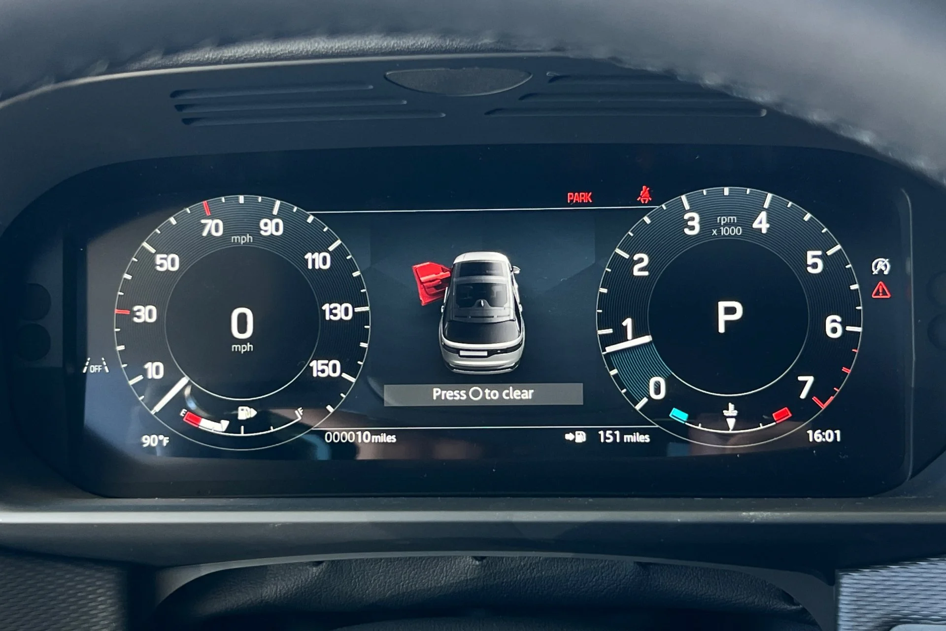 New 2026 Santorini Black Land Rover Dynamic SE image 26