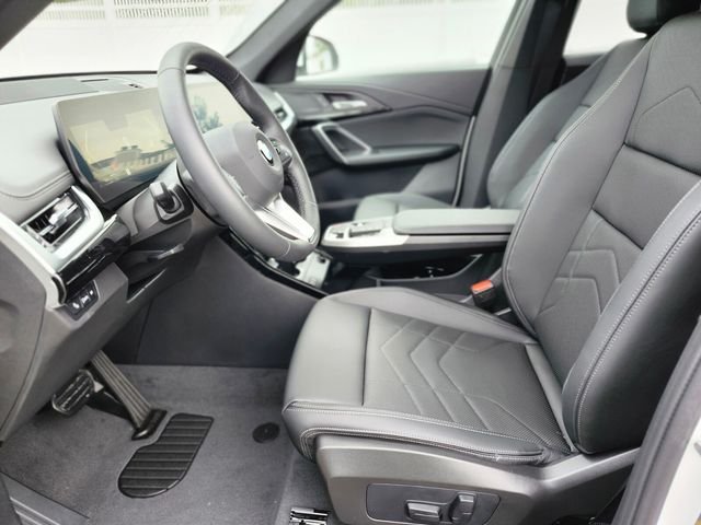 2026 BMW X1 28i - Photo 17