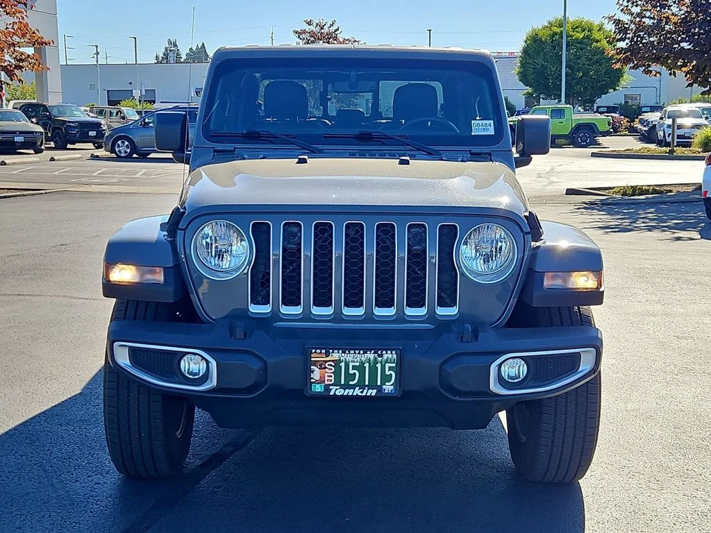 Used 2021 Sting-Gray Clearcoat Jeep Overland image 9