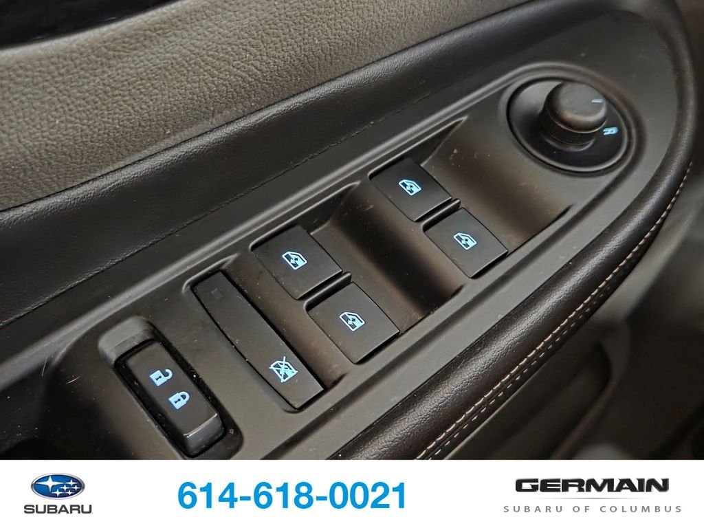 Used 2013 White Buick Leather image 25