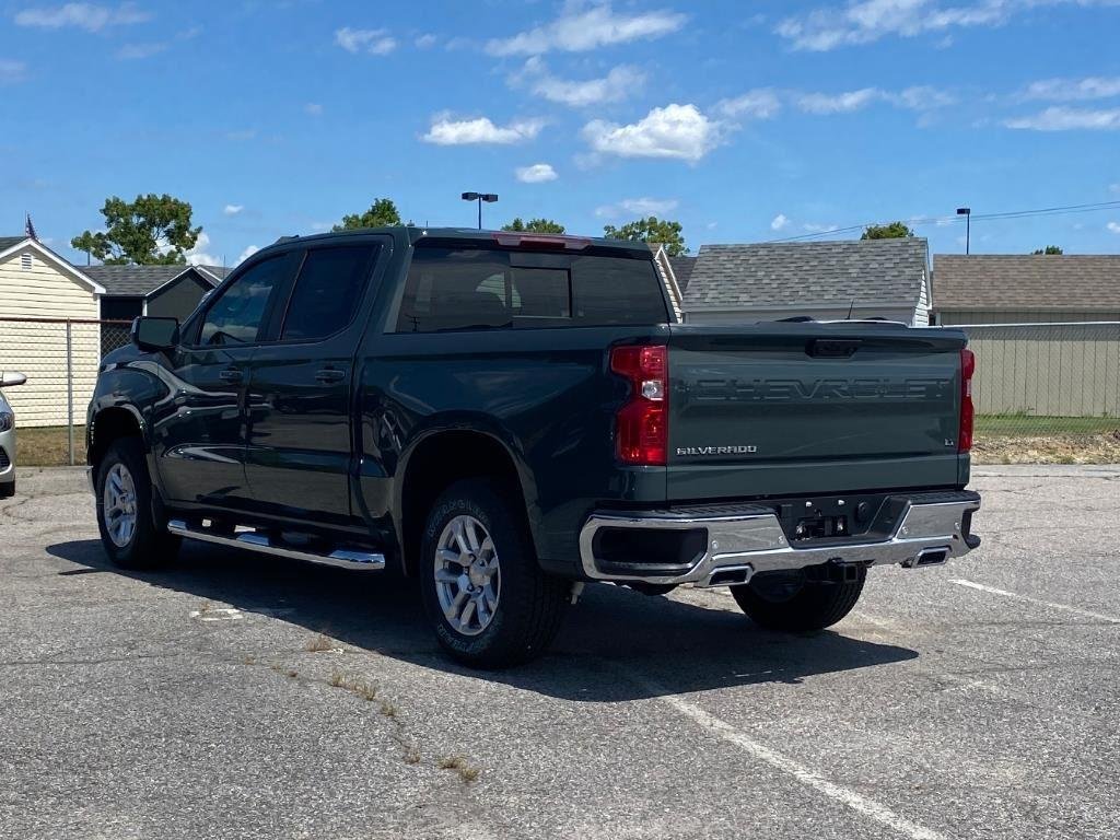 2025 Chevrolet Silverado 1500 LT - Photo 6