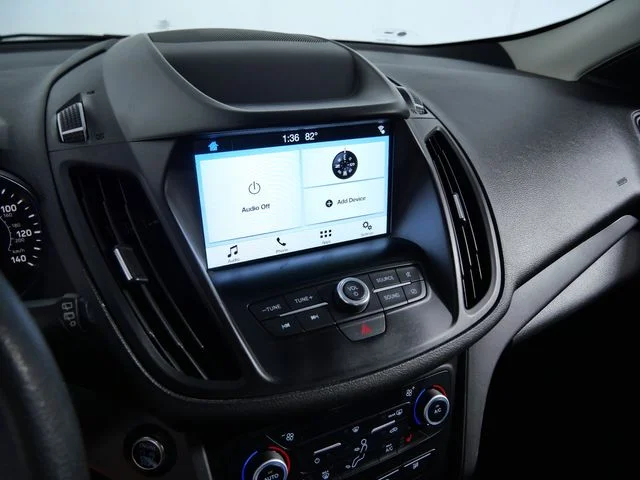 Used 2019 Red Ford SE image 19