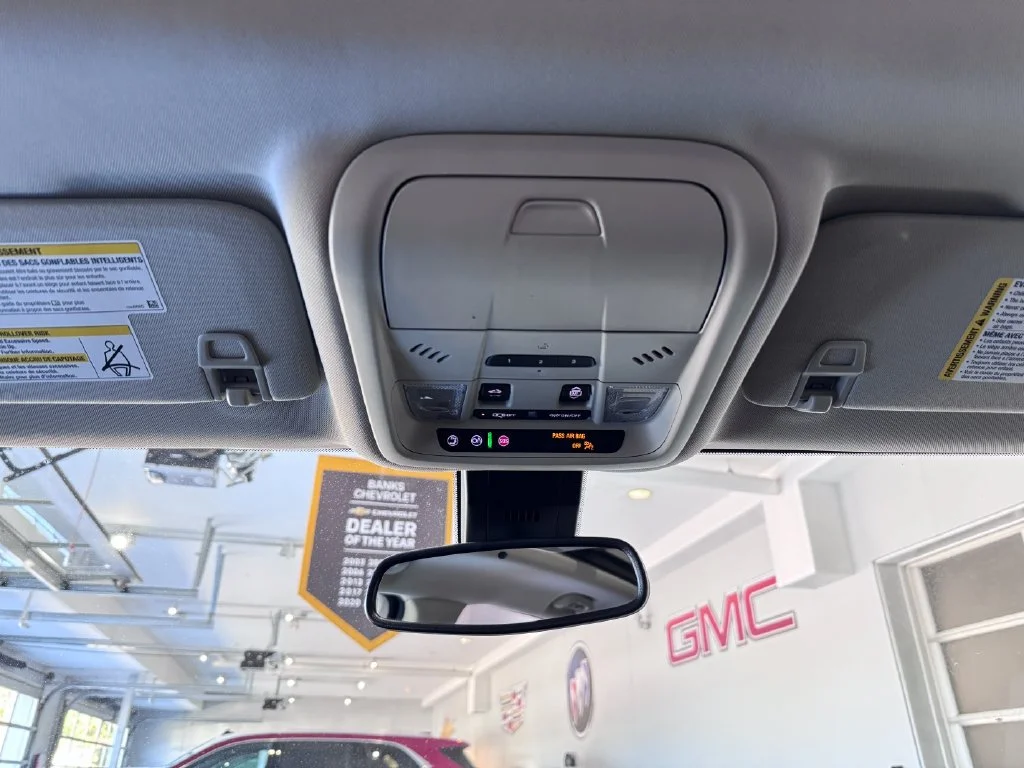 2023 GMC Terrain Denali - Photo 27