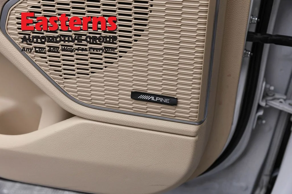 Used 2024 White Jeep 4xe image 23