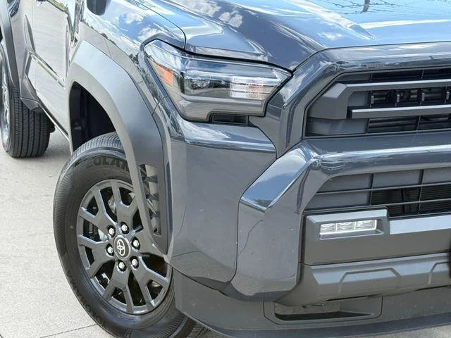 Certified Used 2026 UNDERGROUND Toyota SR5 image 36