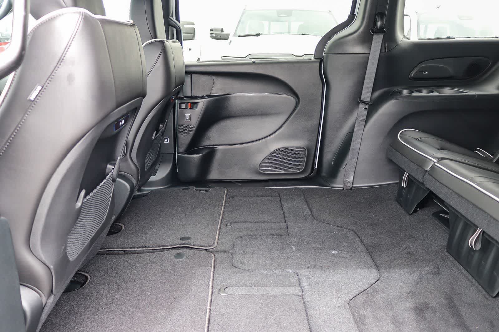 2026 Chrysler Pacifica Limited - Photo 20