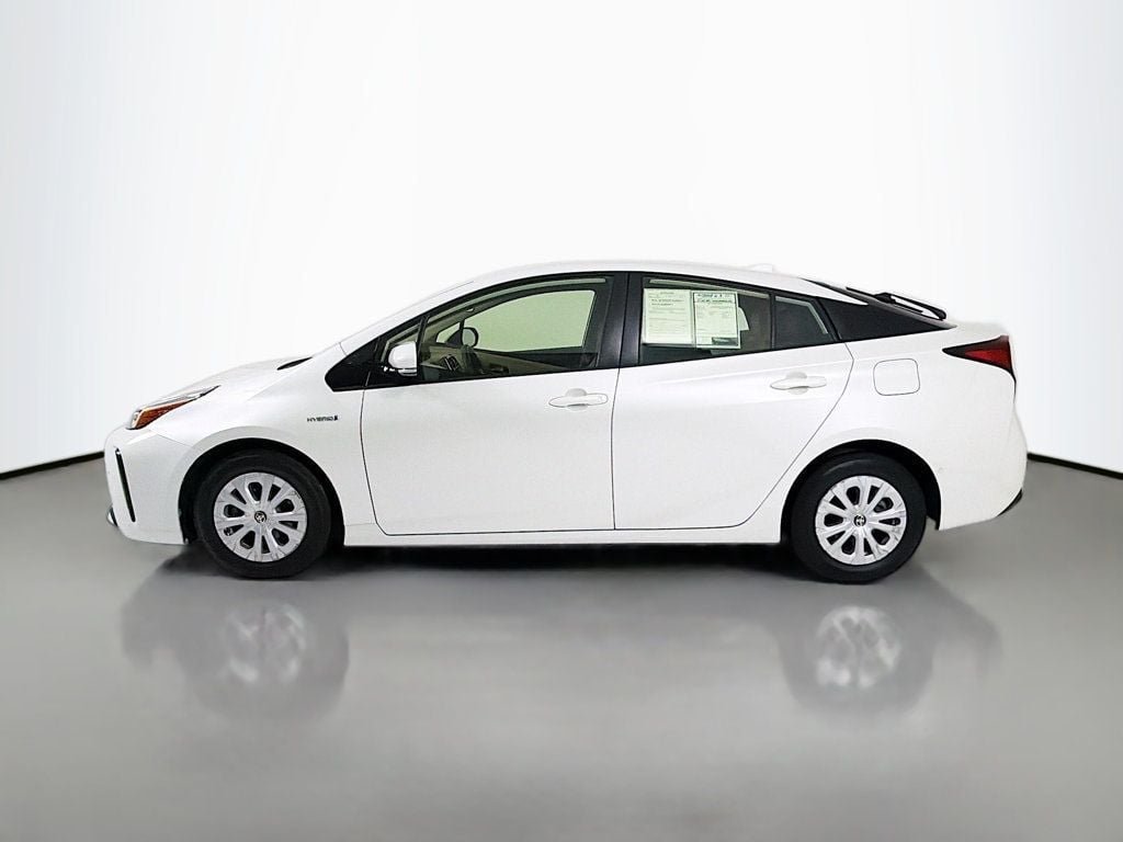 Used 2020 Blizzard Pearl Toyota LE image 4