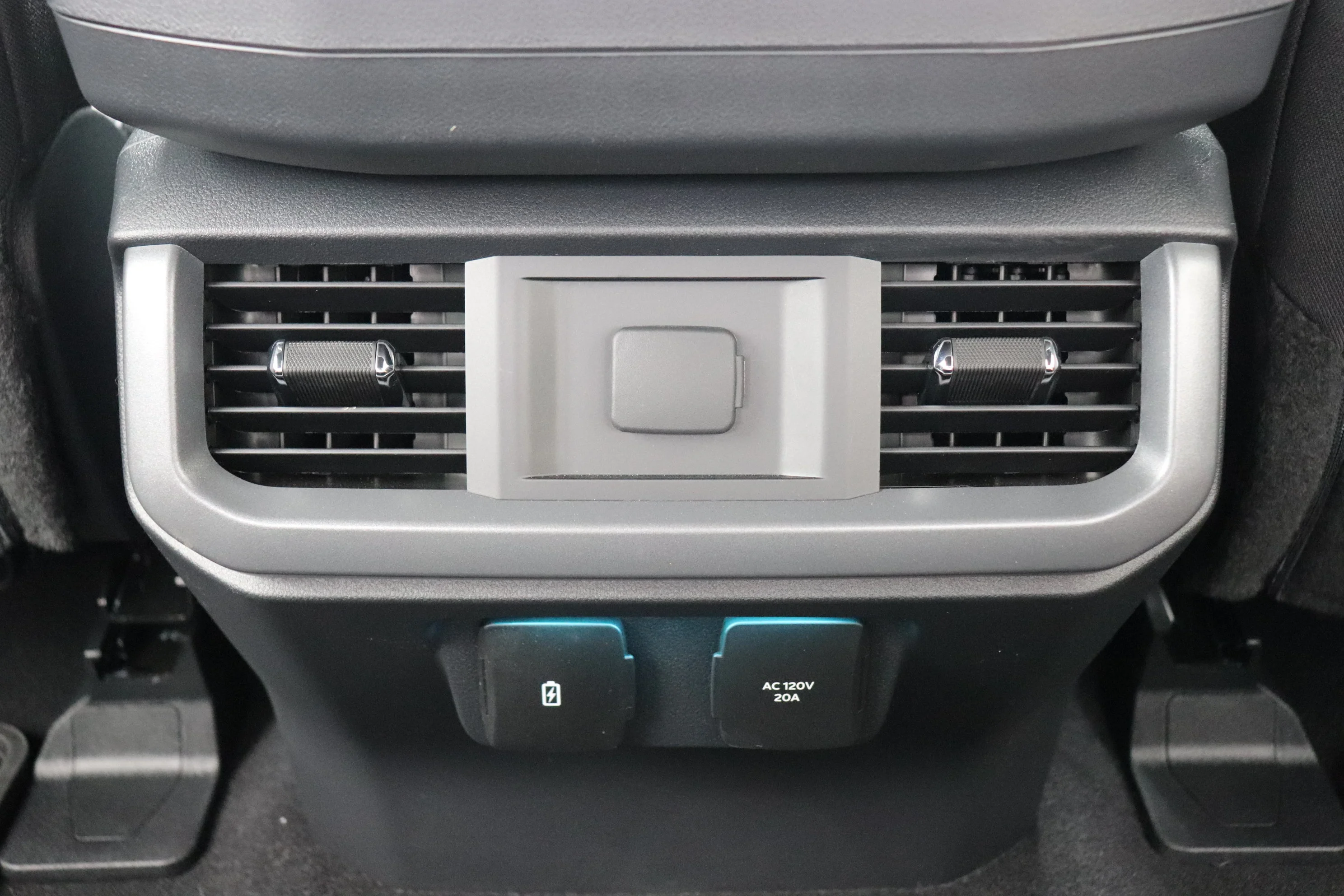 New 2026 Avalanche Ford XLT image 20