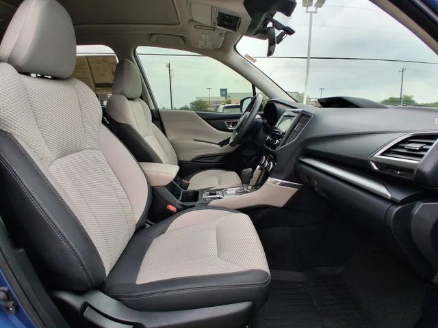 Used 2024 Blue Subaru Premium image 10