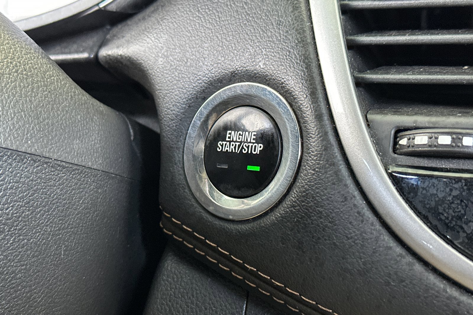 Used 2022 Mosaic Black Metallic Chevrolet LT image 22