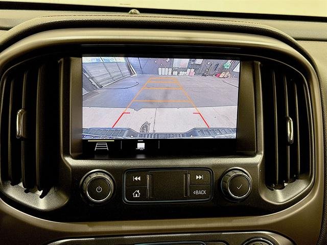 Used 2020 Satin Steel Metallic GMC 4WD All Terrain image 15