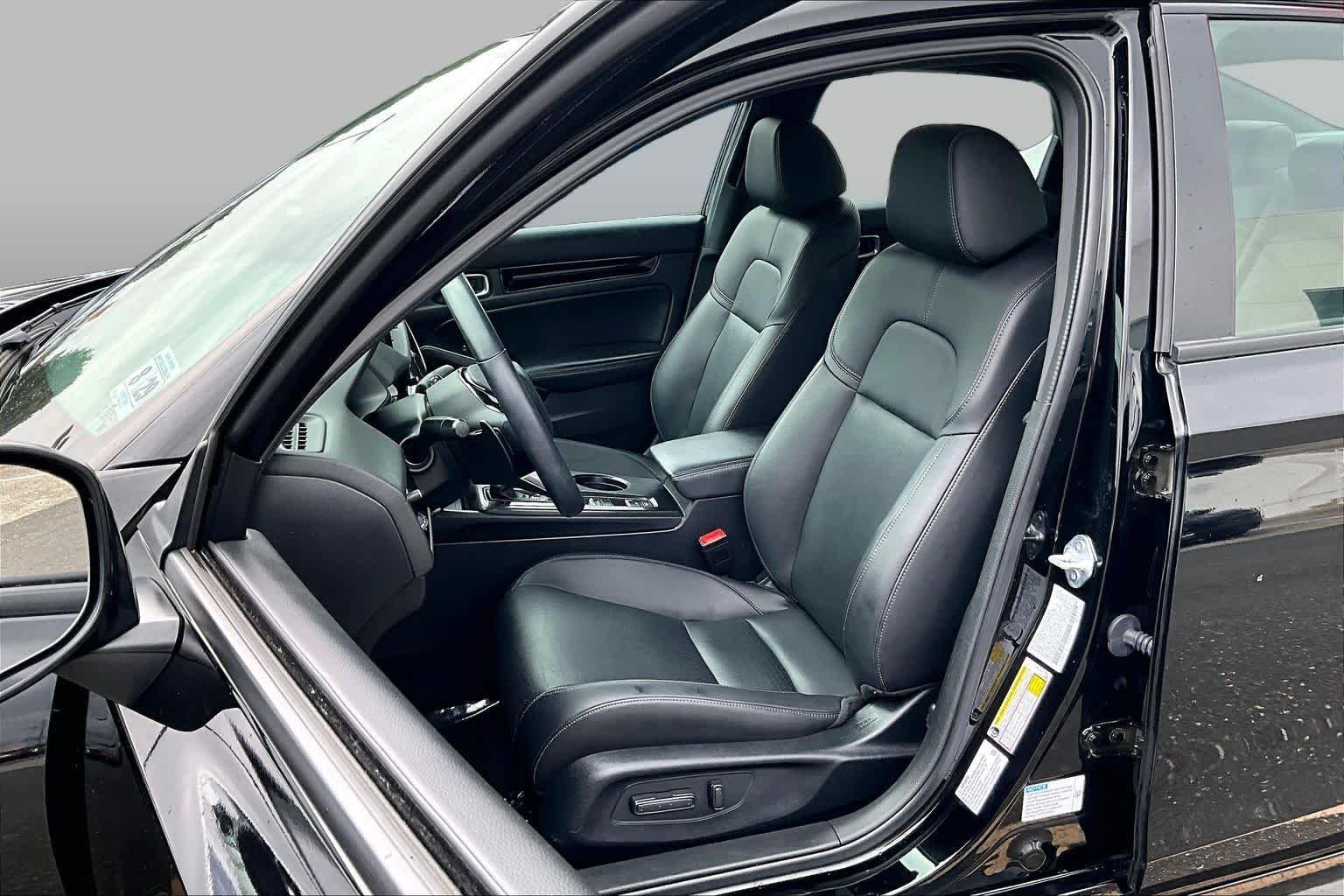 2025 Honda Civic Sport Touring - Photo 8