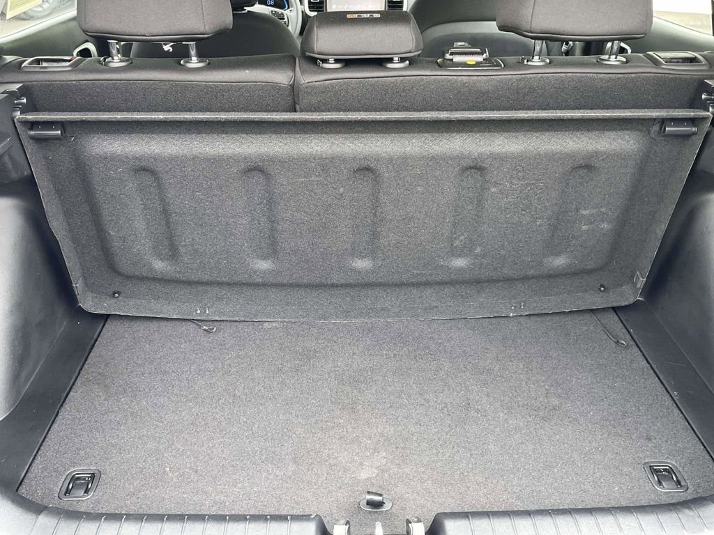 Certified Used 2026 Blue Hyundai SE image 24