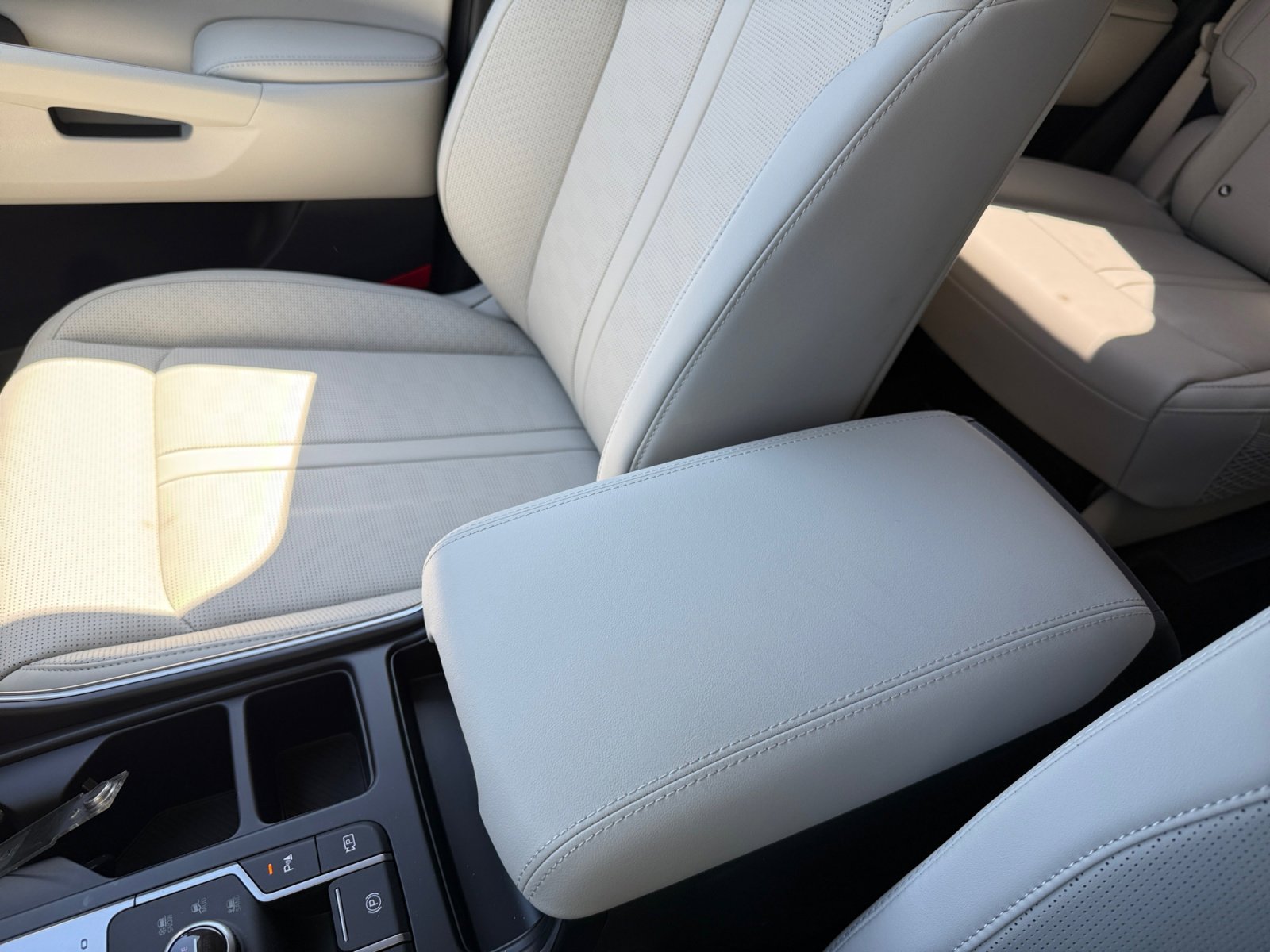 New 2026 Aurora Black Pearl Kia EX AWD image 14