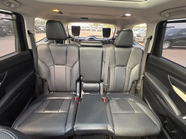 Used 2022 Silver Subaru Limited image 29