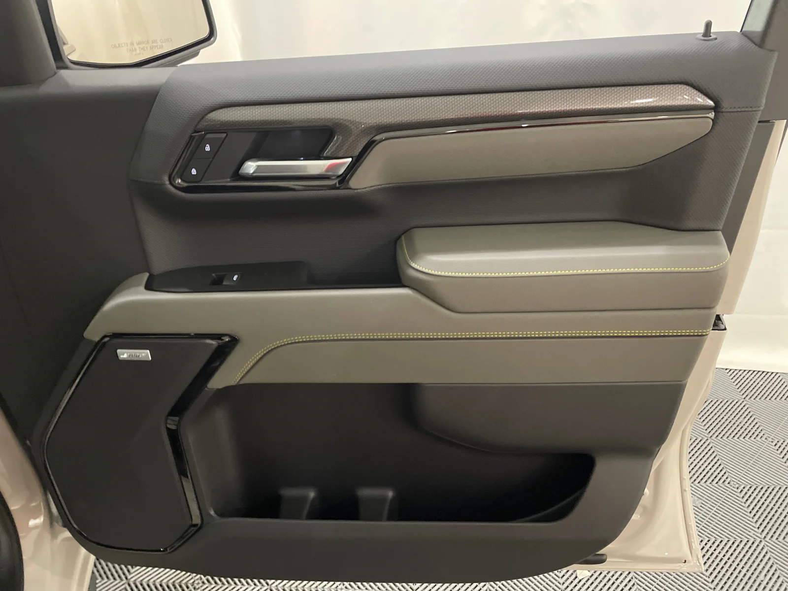 Used 2026 Tan Chevrolet ZR2 image 28