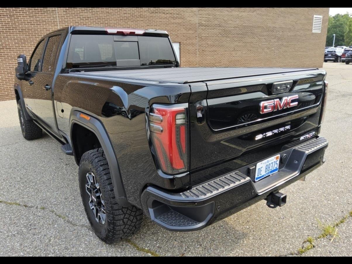 Used 2026 Onyx Black GMC AT4X image 4